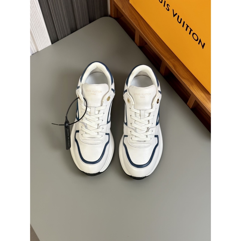 l**is V*t*n sneakers